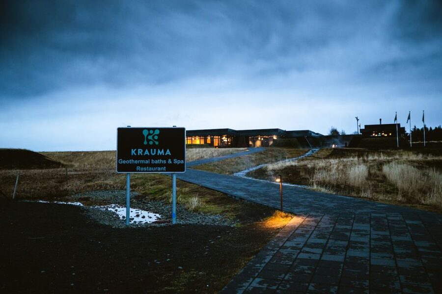 Krauma Geothermal Baths Entrance Ticket - What the changing rooms provide