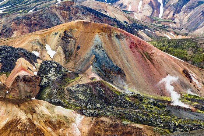Landmannalaugar 4x4 Tour - Private - The 8:30 a.m. Start in Reykjavik