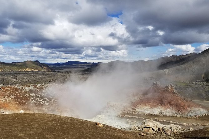 Landmannalaugar, Hekla, Sigoldugljufur 4x4 tour with Hiking - The guide can make or break the day