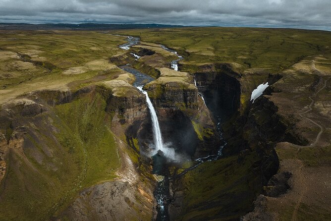 Landmannalaugar & SecretGems | Private Tour | PRO Photos included - Hjálparfoss and the first basalt formations
