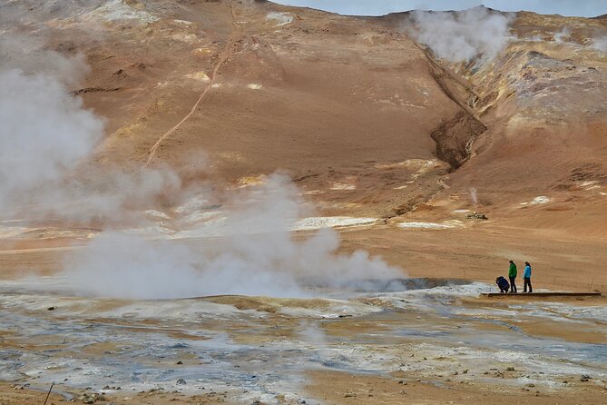 Myvatn Nature Baths & Goðafoss Waterfall Akureyri Shore Excursion - Guides and drivers make a big difference
