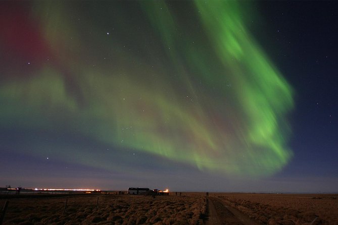 Northern Lights 4x4 Jeep/van Tour from Akureyri - Guides who can make or break the evening