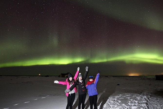 Northern Lights and Stargazing Small-Group Tour with Local Guide - Cold, rough ground, and what to wear