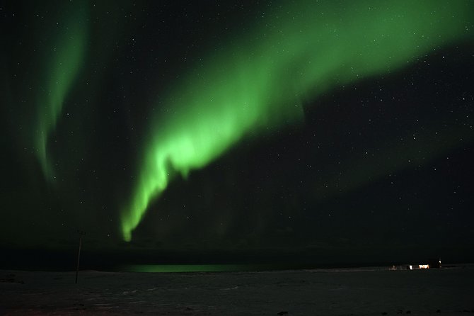Northern lights hunting with plan G - Heading into the Reykjanes Peninsula
