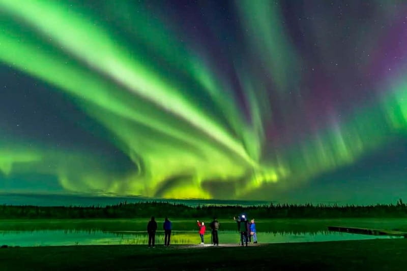 Northern Lights Jeep Tour - Icelandic Guide | Photos | Cocoa - A small group changes the mood