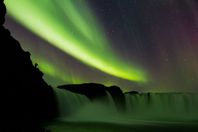 Northern Lights Photography from Akureyri - Key points about the Akureyri aurora hunt