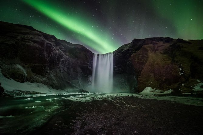 Northern Lights Small Group Tour from Reykjavik with Free Photos - The free retry needs one important step