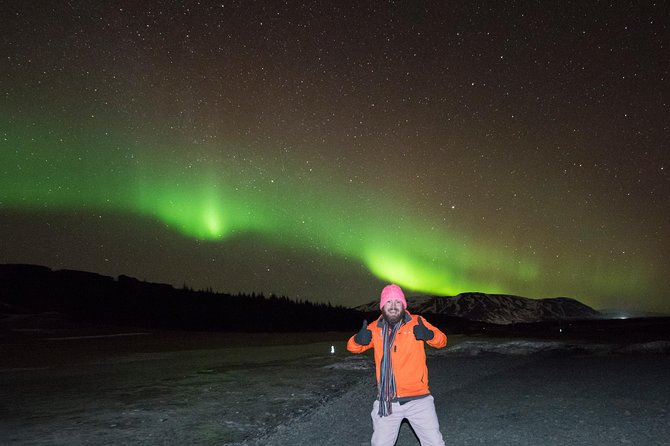 Northern Lights Small-Group Tour From Reykjavik with Hot Drink - The guides make a major difference