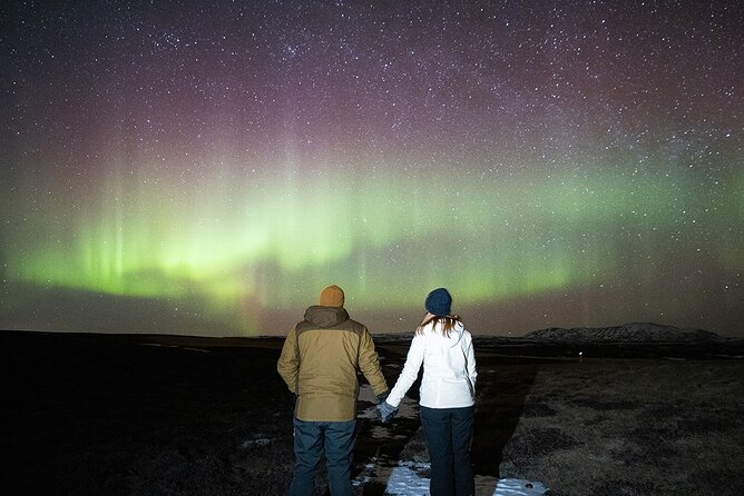 Northern Lights Small Group Tour with Photos - What the guide adds beyond driving