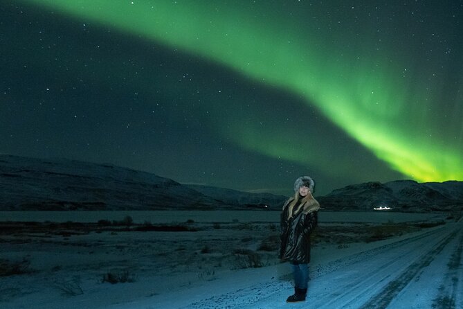 Northern Lights Small Group Tour with Photos - The Reykjavik pickup and the drive into darkness