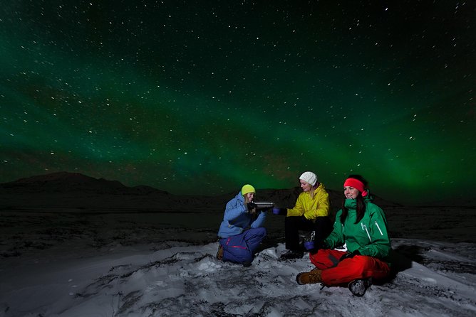 Northern Lights Tour from Reykjavik in a Super Jeep - What the free retry really means