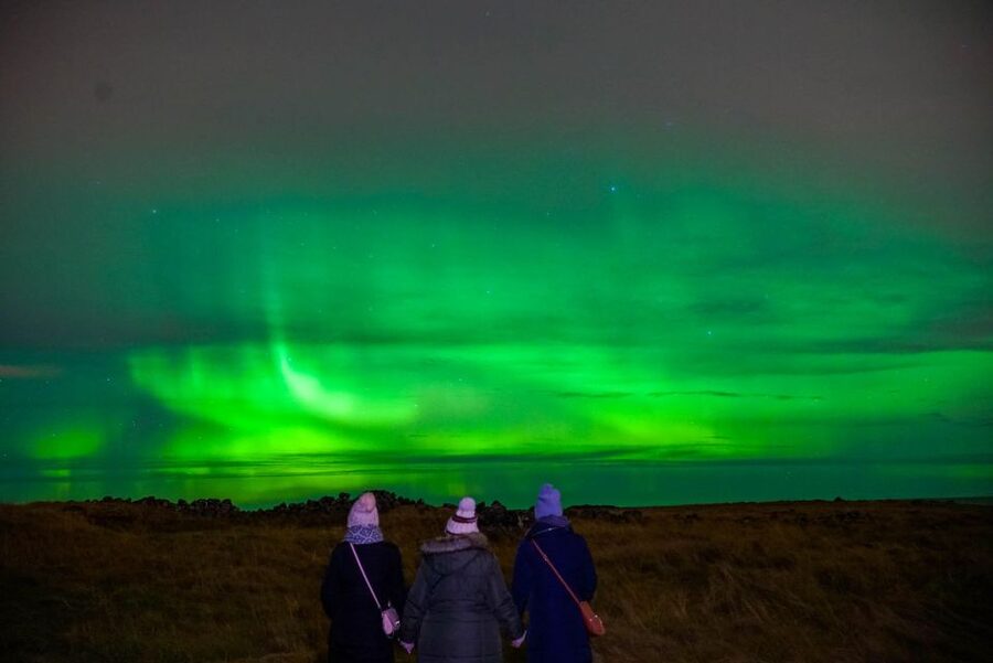 Northern Lights Tour From Reykjavik with Photography - Practical advice for a better night