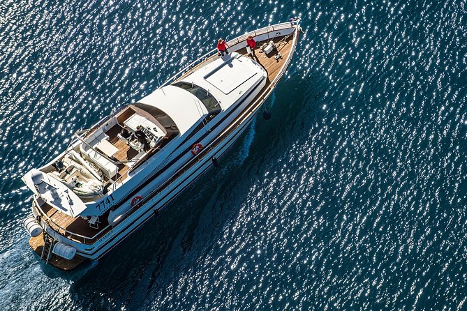 Northern Lights Yacht Cruise - Yacht Size and the Meaning of 35 Passengers