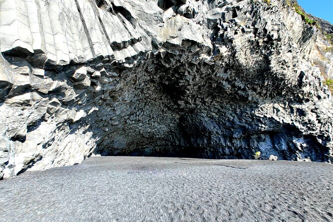 One-Day Tour: Private South Coast with Diamond Beach Adventure - Skógafoss: raw power at close range