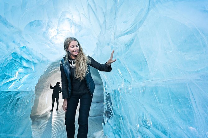 Perlan - Wonders of Iceland Experience - Áróra gives the Northern Lights a calm setting