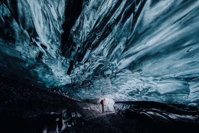 Private 2-Day Glacier Lagoon, Ice Cave and Northern Lights - Day two: ice, water, and the blue heart of Vatnajökull