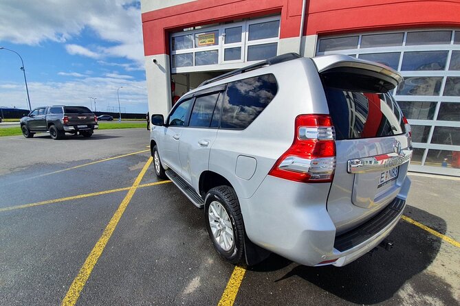 Private Airport Transfer (one way) - The one-hour drive from Keflavik to downtown Reykjavik