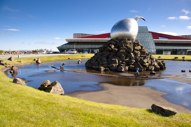 Private Airport Transfer with Blue Lagoon - Admission included - Practical booking advice for your date