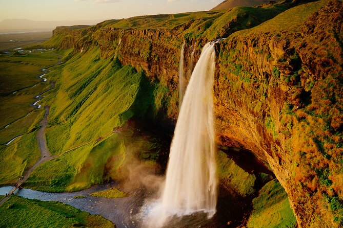 Private Classic South Coast Tour - Reynisfjara: Iceland’s black sand coast