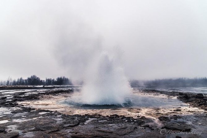 Private Golden circle and glacier super jeep tour from Reykjavik - Þingvellir: parliament and two sides of the Earth