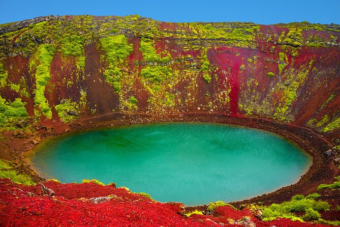 Private Golden Circle & Blue Lagoon tour - Gullfoss and the force of falling water