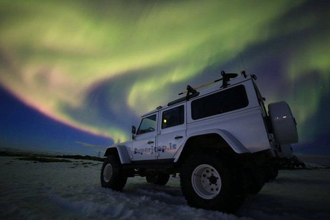 Private Guided Superjeep Northern Lights Hunt - Pickup at 8pm or 9pm, then out of Reykjavik