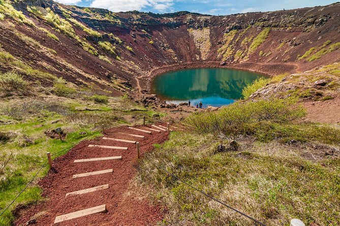 Private Jeep Tour - Golden Circle and South Coast Combo - Geysir and Gullfoss: Iceland’s classic pair