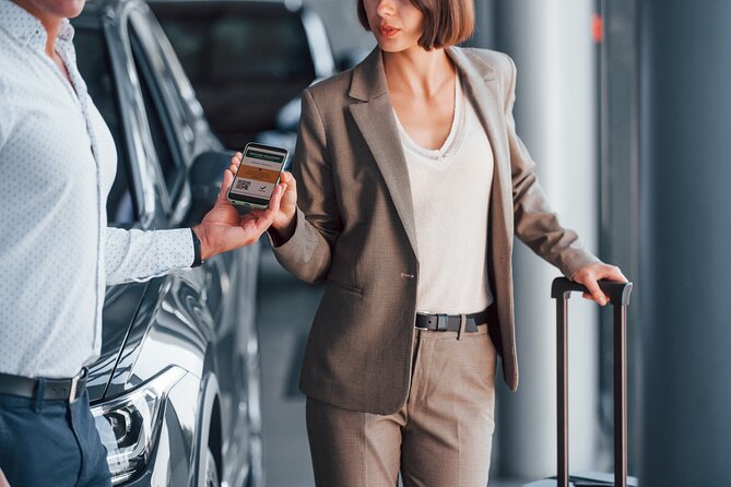 Private Keflavik Airport/Reykjavik Harbour Transfers - Key Points About This Iceland Airport Transfer