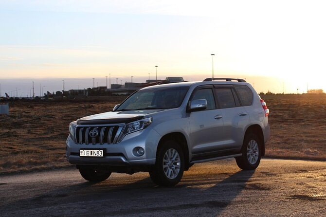 Private Keflavik Airport Transfer (Round trip) - Key details to know before booking
