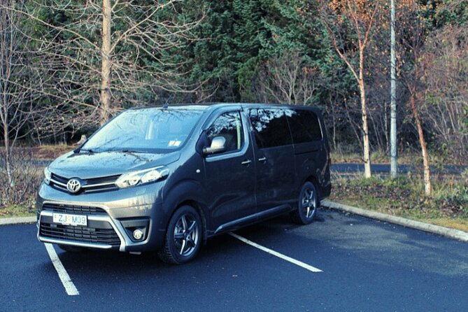Private Keflavik Airport Transfer (Round trip) - Cruise-port transfers and extra stops