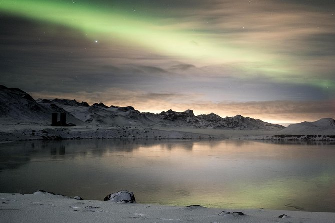 Private Northern lights with photographs - Why a private aurora hunt can be worth the price