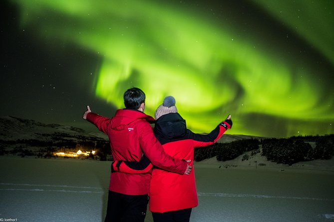 Private Northern lights with photographs - The real risk: weather and weak activity