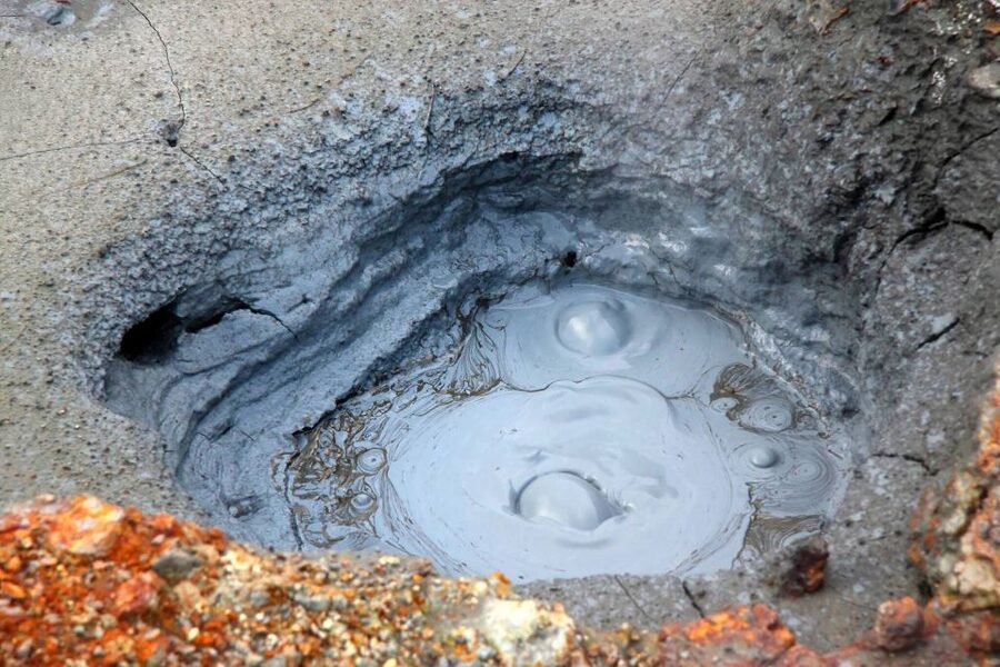 Private Reykjadalur Hike & Hot River Geothermal Tour - Reaching the warm river