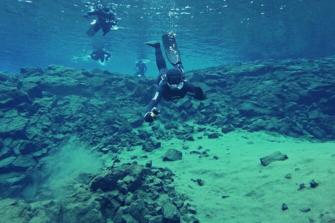 Private Silfra Snorkel Tour - A two-minute walk to Silfra