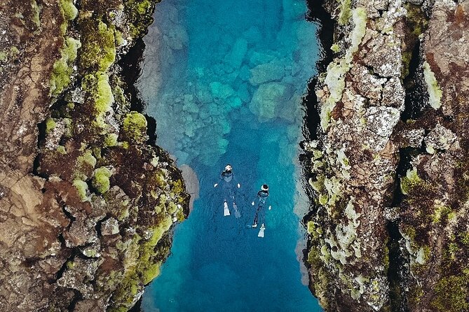 Private Silfra Snorkeling 6 p. group - Meet on Location - with Underwater Photos - Getting to the Silfra Adventure Vikings meeting point