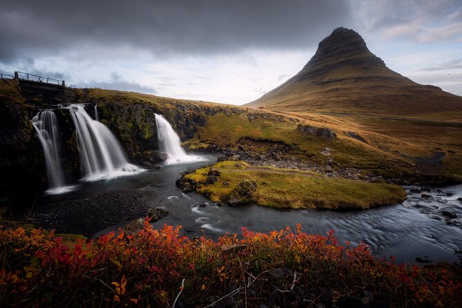 Private Snæfellsnes Peninsula and local Lunch - Djúpalónssandur and the black-sand coast