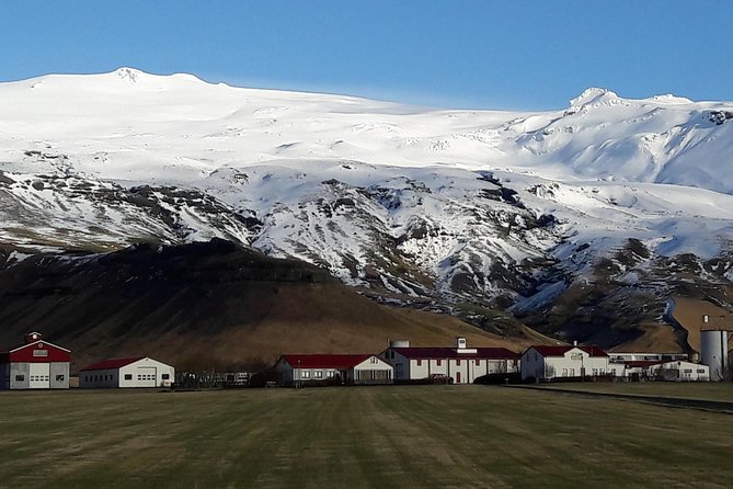 Private South Coast Tour from Reykjavik - The guide can make or break the long drive