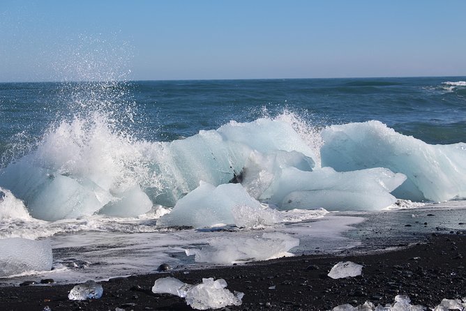 Private Tour Höfn: Jokulsárlón , Diamond Beach, Secret Glacier - Who will enjoy this Iceland day most?