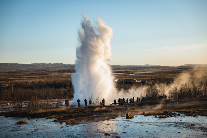 Private Tour to Golden Circle and Hvammsvík Hot Spring - What the guide adds to the day