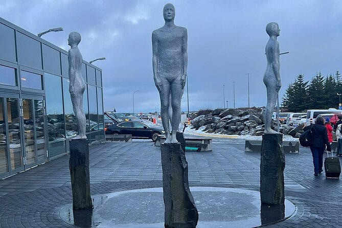 Private Transfer Keflavik Airport To Reykjavik Pick or Drop - Key details before you reserve