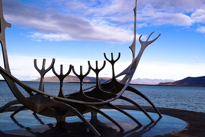 Private Transfer Service from Hotels in Reykjavik to Cruise Ship Terminal - A short ride that removes a big cruise-day worry