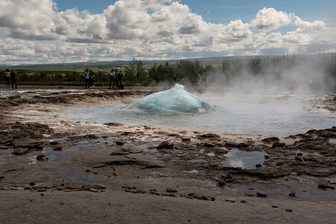 Private Visit Golden Circle Essentials - Guides who can shape the day