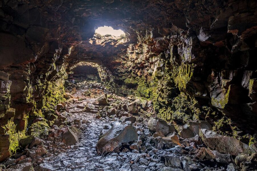Raufarhólshellir: Lava Falls Adventure Tour - Why Raufarhólshellir feels different from a standard cave tour
