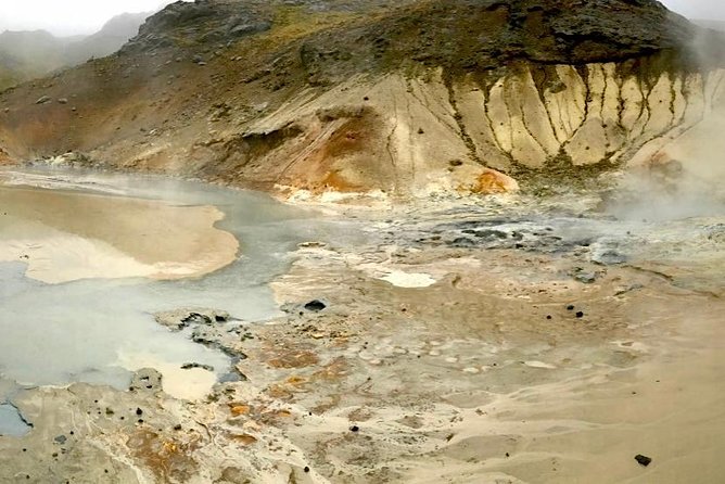 Reykjanes Peninsula & Blue Lagoon (Premium Admission Included) - Gunnuhver, Iceland’s hottest stop