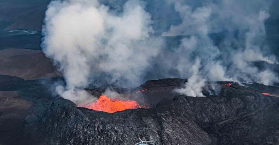 Reykjavik: 45-Minute Volcano Sightseeing Helicopter Tour - Key points before you book