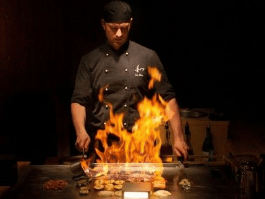 Reykjavík: 7-Course Teppanyaki Tasting Menu with Fire Show - Key points to know before booking