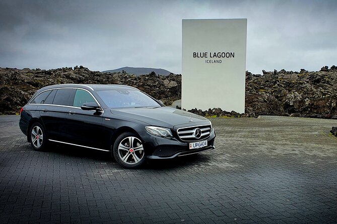Reykjavik area to Keflavik Private Luxury Airport Transfer - Who should book this transfer?