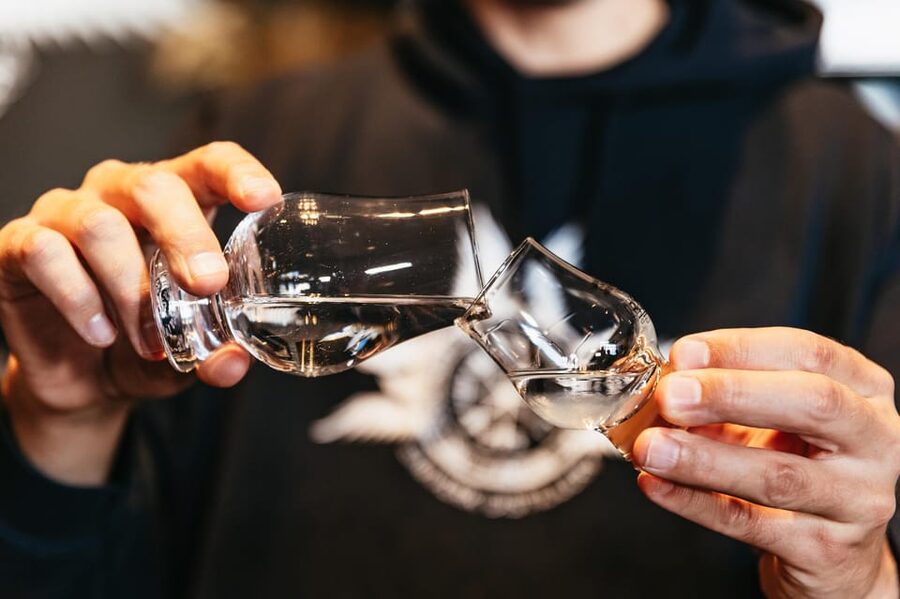 Reykjavik: Eimverk Distillery Guided Tour with Tasting - The guides make the difference