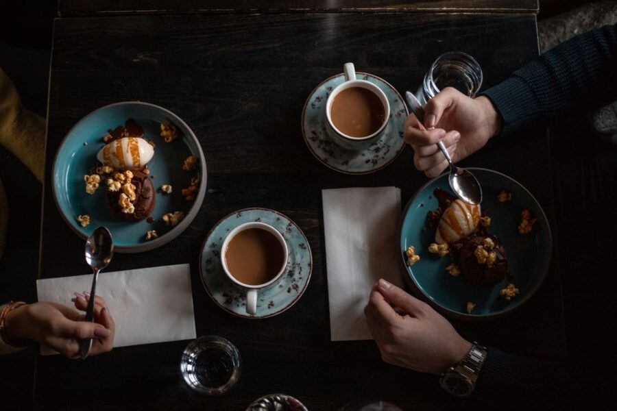 Reykjavik: Evening Icelandic Food and Drink Tour - Icelandic beer, street food, and dishes outside your comfort zone
