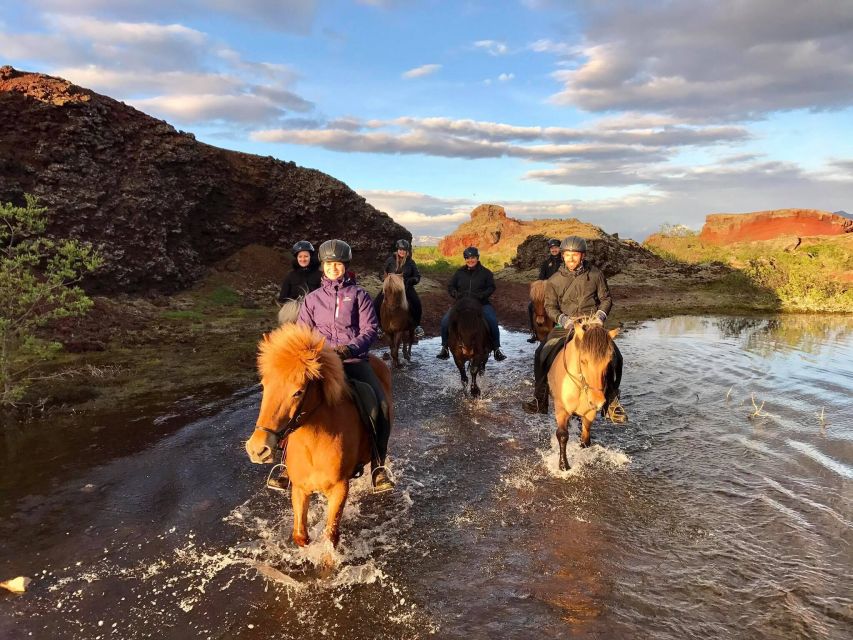 Reykjavik: Evening Sleipnir Horse Riding Tour with Pickup - Starting with a short lesson
